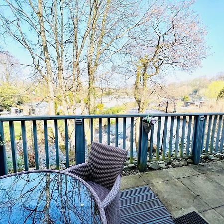18 River View Chalet-Glan Gwna Holiday Park カーナーヴォン エクステリア 写真
